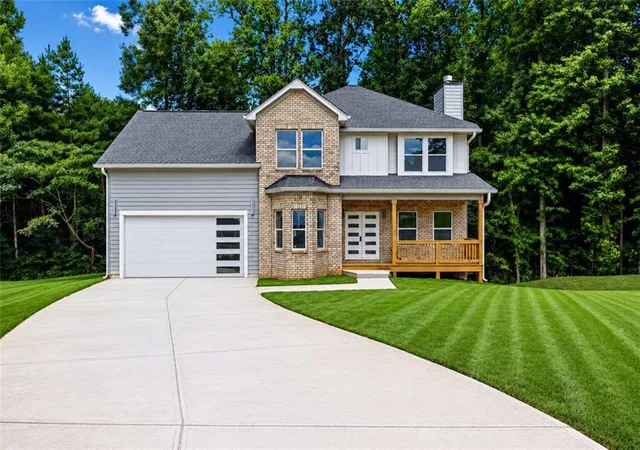 1st image of 3851 Twin Ridge Ln, Ellenwood, GA 30294 | MLS# 7814605