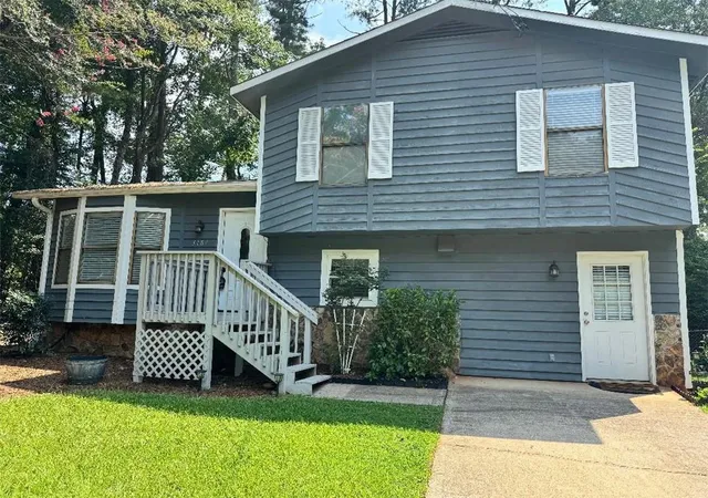 Photo 2 of Sale Pending at 3187 Montheath Pass, Duluth, GA 30096 | MLS# 7811880 | Listing updated on 2026-09-17