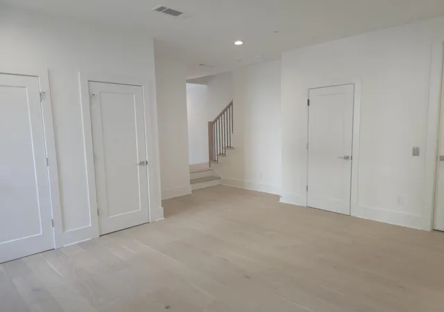 5th image of 432 Cedar Dust Dr, Decatur, GA 30030 | MLS# 7747754