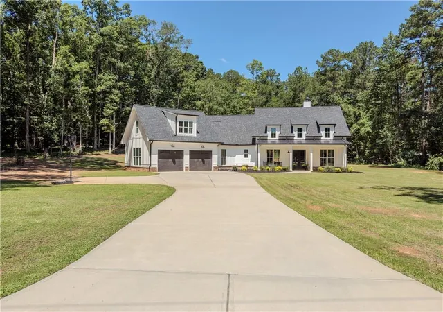 2nd image of 1010 Holland Springs Rd, Madison, GA 30650 | MLS# 7807843