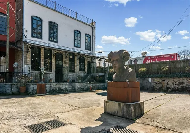 Photo 2 of Condo for sale at 175 Peters St Sw, Atlanta, GA 30313 | MLS# 7784475 | Listing updated on 2026-07-09
