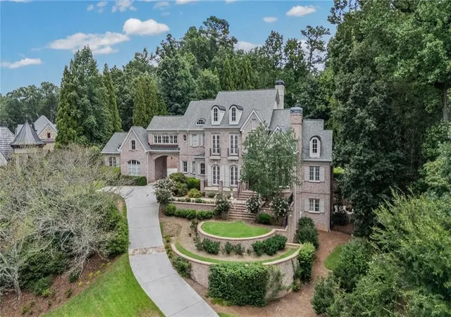 5th image of 5495 Claire Rose Ln, Sandy Springs, GA 30327 | MLS# 7819134