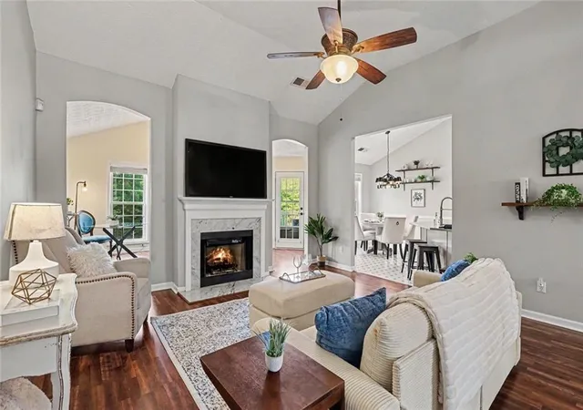 Homes for sale in Lawrenceville, GA | 1621 Cregon Ct, Lawrenceville, GA 30043 | MLS# 7800819