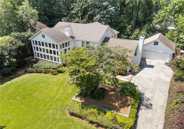 2nd image of 7455 Princeton Tr, Sandy Springs, GA 30328 | MLS# 7819114