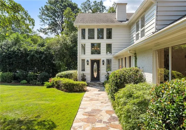 4th image of 7455 Princeton Tr, Sandy Springs, GA 30328 | MLS# 7819114