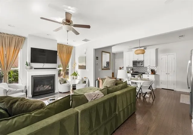 5th image of 910 Westmoreland Cir Nw, Atlanta, GA 30318 | MLS# 7752514