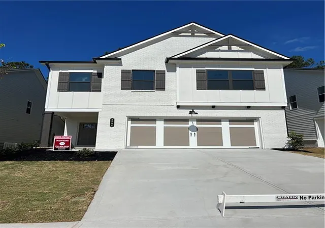 Photo 1 of Single family home for sale at 3586 Cavell Ct, Auburn, GA 30011 | MLS# 7852514 | Listing updated on 2026-10-11
