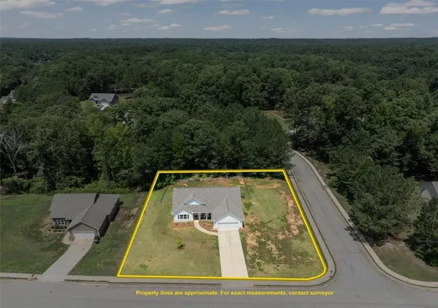 Homes for sale in Mansfield, GA | 76 Wisteria Ln, Mansfield, GA 30055 | MLS# 7801417