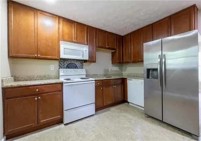 Photo 3 of Single family home for sale at 115 Delmoor Dr NW, Atlanta, GA 30311 | MLS# 7747107 | Listing updated on 2026-10-20