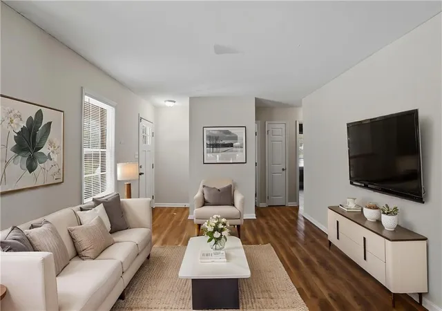 2nd image of 296 Bromack Dr Se, Atlanta, GA 30315 | MLS# 7736338