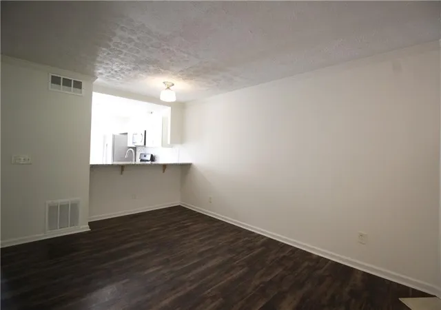 3rd image of 4031 Bayside Cir, Atlanta, GA 30340 | MLS# 7775334