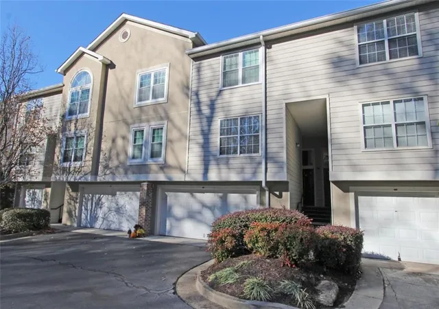 Condominium at 4252 River Green Dr Nw #503, Atlanta, GA 30327 | MLS# 5782189 | | Sold on 2017-04-06
