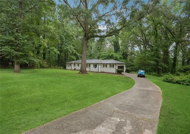 Photo 2 of Single family home for sale at 4136 Weelaunee Road Road, Ellenwood, GA 30294 | MLS# 7620418 | Listing updated on 2026-09-15