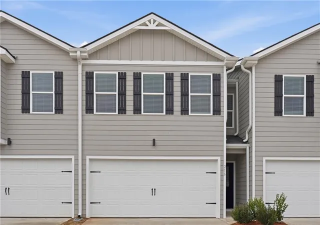 1st image of 216 Norchester Ave, Hogansville, GA 30230 | MLS# 7814628