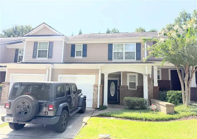 Photo 1 of Sale Pending at 1075 Brittania Rd, Stone Mountain, GA 30083 | MLS# 7818058 | Listing updated on 2026-08-28