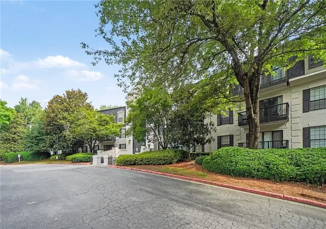 Photo 3 of Sale Pending at 4105 Pine Hts Dr Ne, Atlanta, GA 30324 | MLS# 7791594 | Listing updated on 2026-09-14