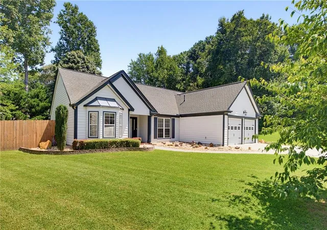 2nd image of 187 Fallow Ln, Acworth, GA 30101 | MLS# 7826266
