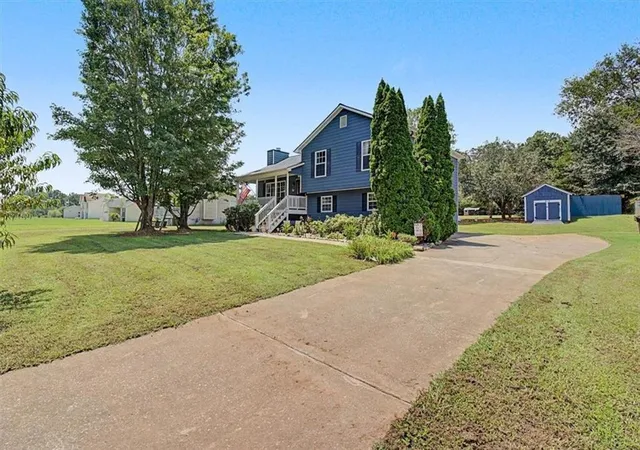 3rd image of 1216 Hardin Bridge Rd, Euharlee, GA 30145 | MLS# 7821880