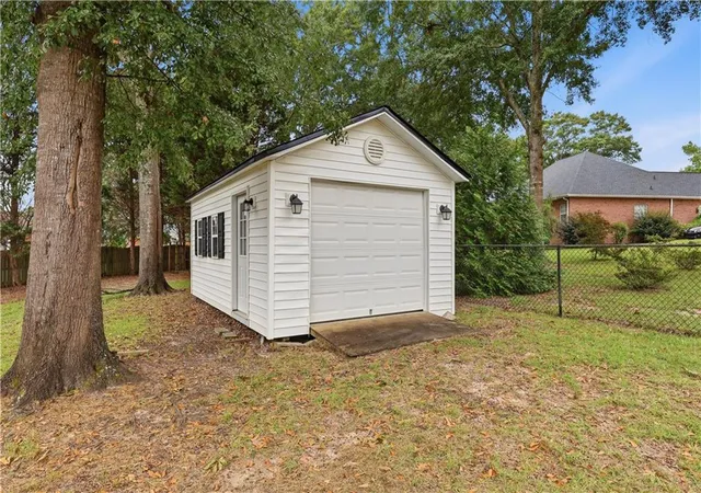 Photo 37 of Single family home for sale at 132 Hidden Crk Cir, Lizella, GA 31052 | MLS# 7820752 | Listing updated on 2026-09-05