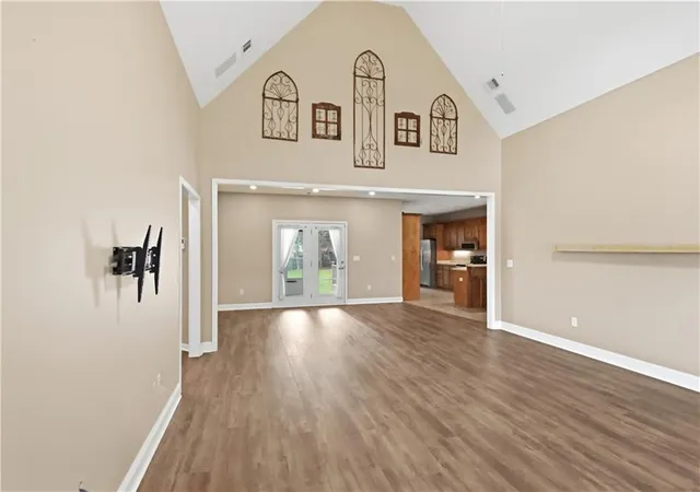 Photo 4 of Single family home for sale at 132 Hidden Crk Cir, Lizella, GA 31052 | MLS# 7820752 | Listing updated on 2026-09-05