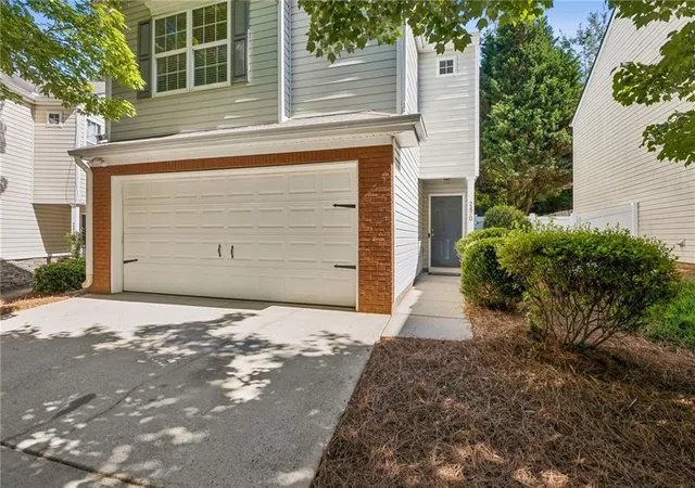 Photo 1 of Single family home for sale at 2470 Keenland Ct, Cumming, GA 30040 | MLS# 7783008 | Listing updated on 2026-10-03