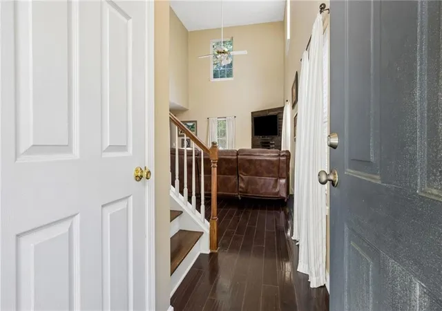 Photo 3 of Single family home for sale at 2470 Keenland Ct, Cumming, GA 30040 | MLS# 7783008 | Listing updated on 2026-10-03
