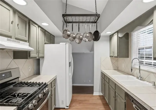 Photo 3 of Single family home for sale at 4173 Oak Fry Dr NE, Kennesaw, GA 30144 | MLS# 7807541 | Listing updated on 2026-08-22