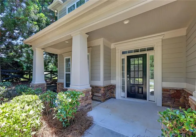 2nd image of 5608 Avonley Creek Dr, Sugar Hill, GA 30518 | MLS# 7782935