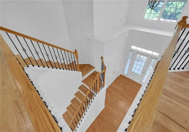 4th image of 5608 Avonley Creek Dr, Sugar Hill, GA 30518 | MLS# 7782935