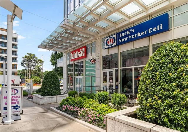 Listing Photo 2 - Condo for sale in building located at 3325 Piedmont Rd Ne, Atlanta, GA 30305 - Unit #2407
