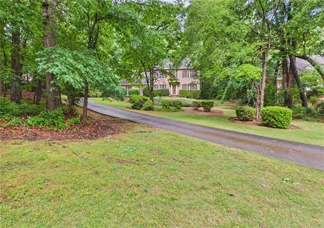 2nd image of 2597 W Harvest Dr Se, Conyers, GA 30013 | MLS# 7814422