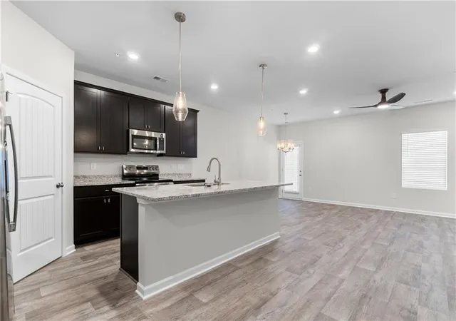 4th image of 8365 Columbia Ct #LOT 13, Palmetto, GA 30268 | MLS# 7665889