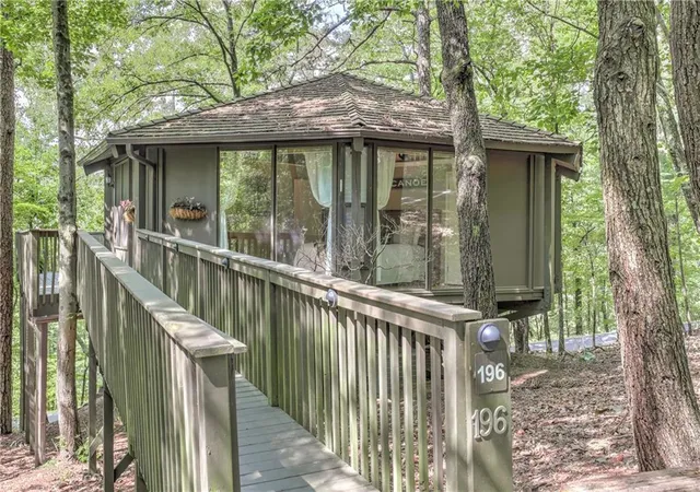1st image of 196 Treetopper Cir, Jasper, GA 30143 | MLS# 7745089