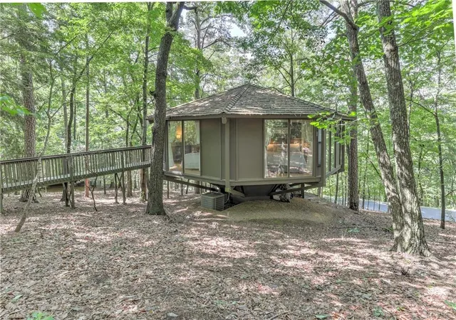5th image of 196 Treetopper Cir, Jasper, GA 30143 | MLS# 7745089