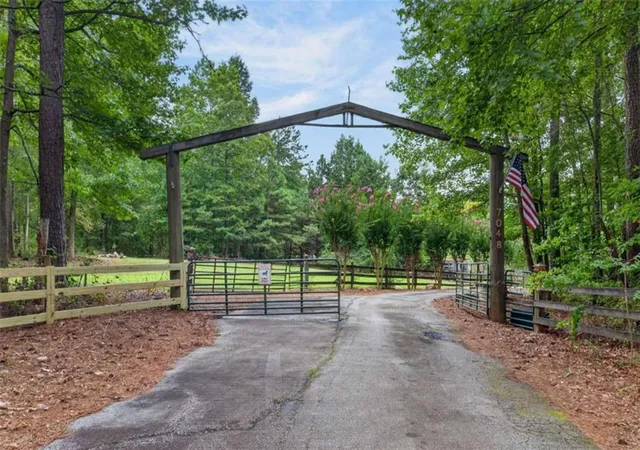 Photo 2 of Sale Pending at 7048 Shell Rd, Winston, GA 30187 | MLS# 7821389 | Listing updated on 2026-09-03