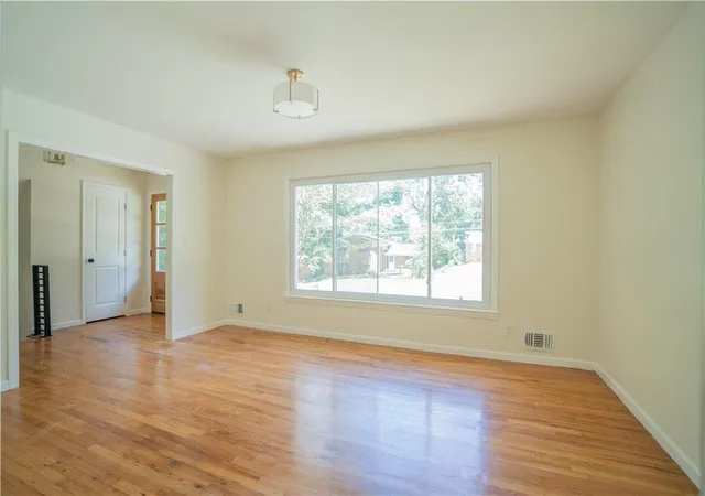 Photo 3 of Single family home for sale at 2524 Glenrock Dr, Decatur, GA 30032 | MLS# 7773593 | Listing updated on 2026-09-20