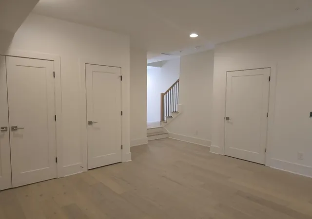 4th image of 430 Cedar Dust Dr, Decatur, GA 30030 | MLS# 7747773