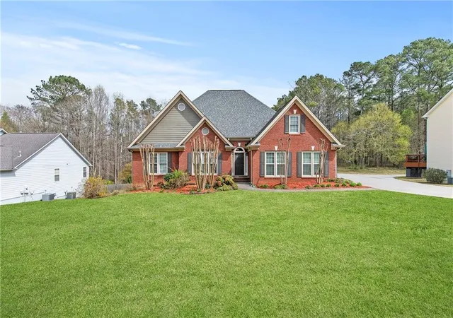 Homes for sale in Lawrenceville, GA | 825 Harbor Bay Dr, Lawrenceville, GA 30045 | MLS# 7726857