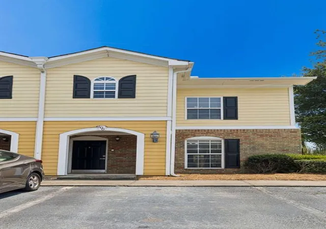 Homes for sale in Norcross, GA | 600 Summer Pl, Norcross, GA 30371 | MLS# 7800598