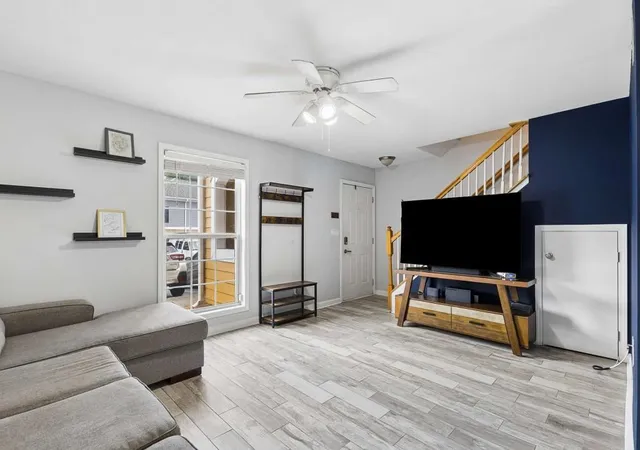 Photo 4 of Sale Pending at 600 Summer Pl, Norcross, GA 30071 | MLS# 7800598 | Listing updated on 2026-09-25