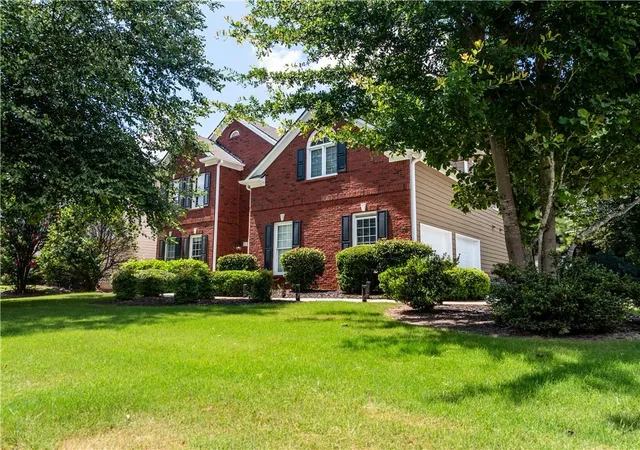 5th image of 1928 Barrett Knoll Cir Nw, Kennesaw, GA 30152 | MLS# 7802820