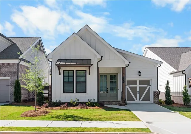 Photo 1 of Single family home for sale at 677 Beechwood Way, Hoschton, GA 30548 | MLS# 7853019 | Listing updated on 2026-10-24