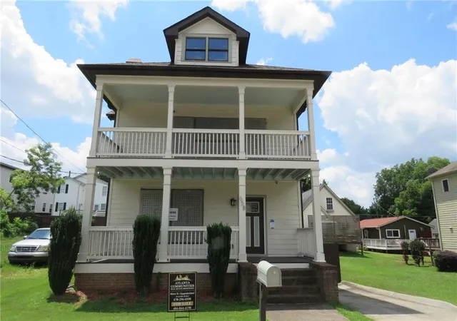 Photo 1 of Sale Pending at 658 Magnolia St Nw, Atlanta, GA 30314 | MLS# 7800287 | Listing updated on 2026-10-09