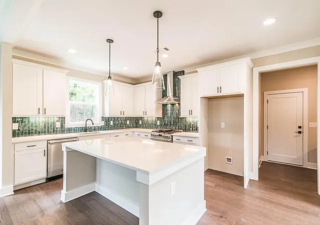 Photo 3 of Single family home for sale at 2545 Adair Ridge Ct, Decatur, GA 30034 | MLS# 7828780 | Listing updated on 2026-08-29