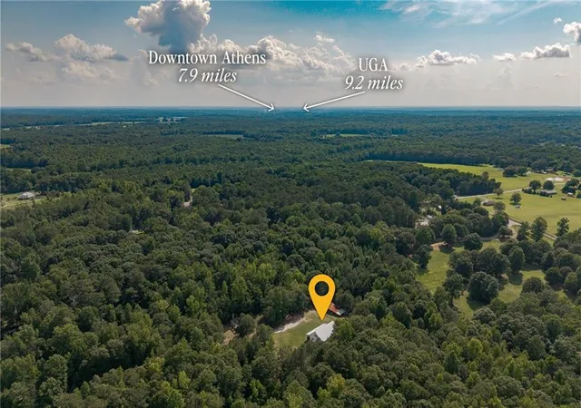 Homes for sale in Hull, GA | 930 James Holcomb Rd, Hull, GA 30646 | MLS# 7798416