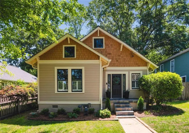 1st image of 616 2nd Ave Ne, Decatur, GA 30030 | MLS# 7771588