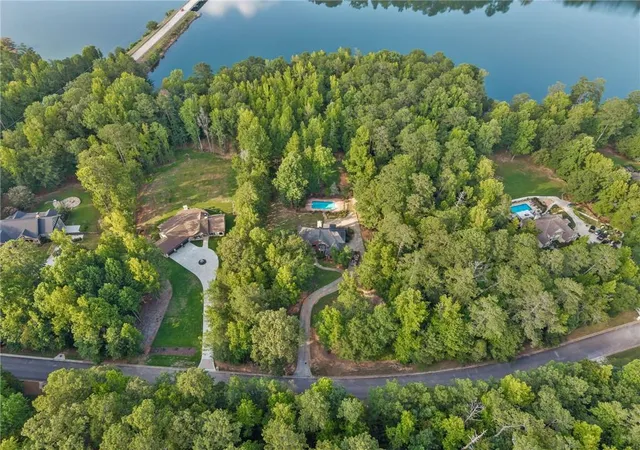 2nd image of 35 Cornish Trace Dr, Covington, GA 30014 | MLS# 7785752