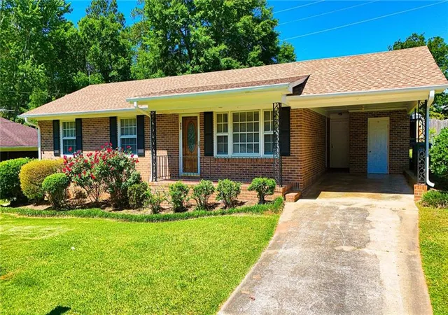 Homes for sale in Griffin, GA | 409 Dora St, Griffin, GA 30223 | MLS# 7762185