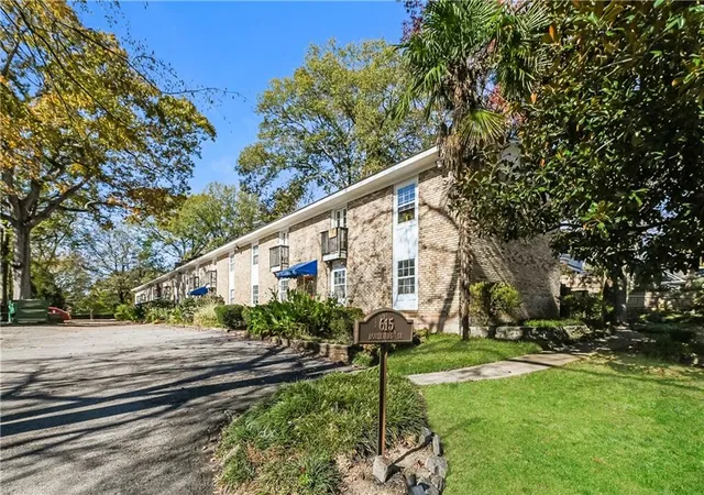 1st image of 615 Boulevard Se, Atlanta, GA 30312 | MLS# 7766546