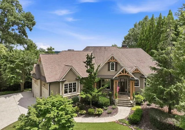 Photo 2 of Sale Pending at 904 Bear Paw Ridge, Dahlonega, GA 30533 | MLS# 7807228 | Listing updated on 2026-10-05